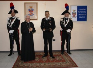 Mons. Pappalardo e il col. Perdichizzi