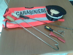 carabinieri_attrezzi