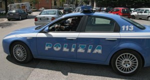 polizia-volante-in-corsa