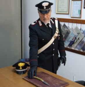 carabinieri_coltello