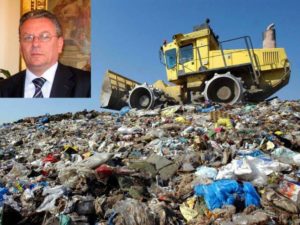 nel riquadro il sindaco Amenta