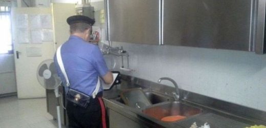 Controlli dei Nas e della Polizia Municipale nei ristoranti di Ortigia, 5 locali sanzionati per carenze igienico sanitarie
