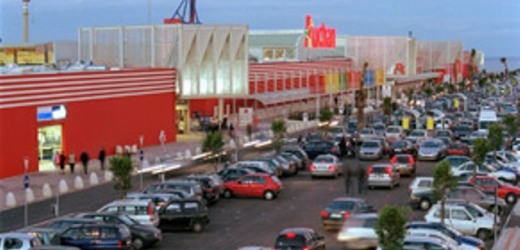 Arrestati dai carabinieri di Priolo due rumeni per furto all’Auchan