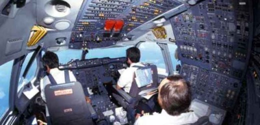 Denunciati 36 piloti di linea per truffa, disoccupati in Italia percepivano migliaia di euro di indennità al mese dall’Inps mentre lavoravano all’estero superpagati