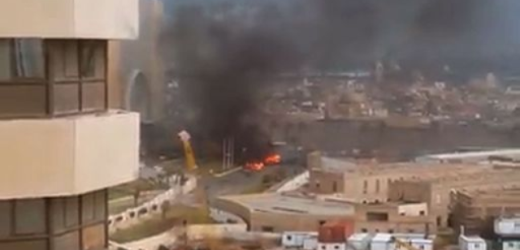Libia, le fiamme dietro l’uscio di casa nostra. Renzi: “Occorre saggezza, prudenza e senso della situazione”.