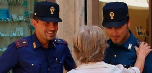 “Strategie di comunicazione per gli operatori di Polizia” martedì il primo corso per 50 poliziotti di Siracusa