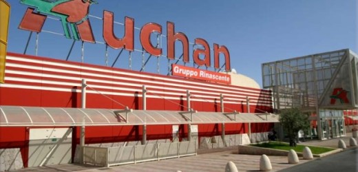 I lavoratori Auchan scelgono la riduzione dell’orario di lavoro per salvare i licenziamenti, ed è scontro Cisl-Uil con la Cgil