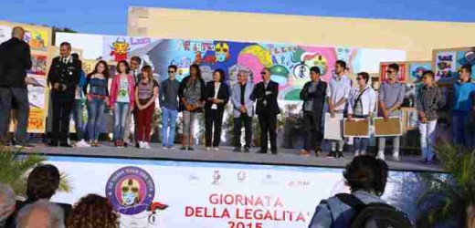 Premiati gli studenti che hanno partecipato alla 7° edizione del concorso “Un Casco vale una Vita” dei Carabinieri di Siracusa