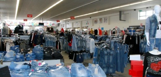 Ancora controlli della Guardia di Finanza nei negozi cinesi della provincia, sequestrati circa 457 mila prodotti non sicuri