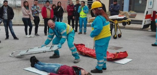 Si è concluso ieri a Canicattini con una esercitazione sismica il corso di formazione per volontari della Protezione Civile