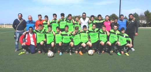 I “Giovanissimi” del Palazzolo dopo il campionato trionfano ai play off. Bene anche per gli Allievi al “Memorial Scandurra”