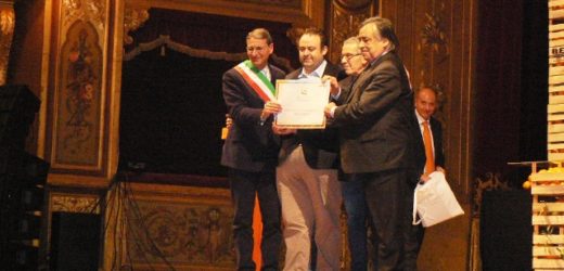 Al Comune di Palazzolo il premio “Best in Sicily 2017” per l’enogastronomia e da “Ristora” per la differenziata